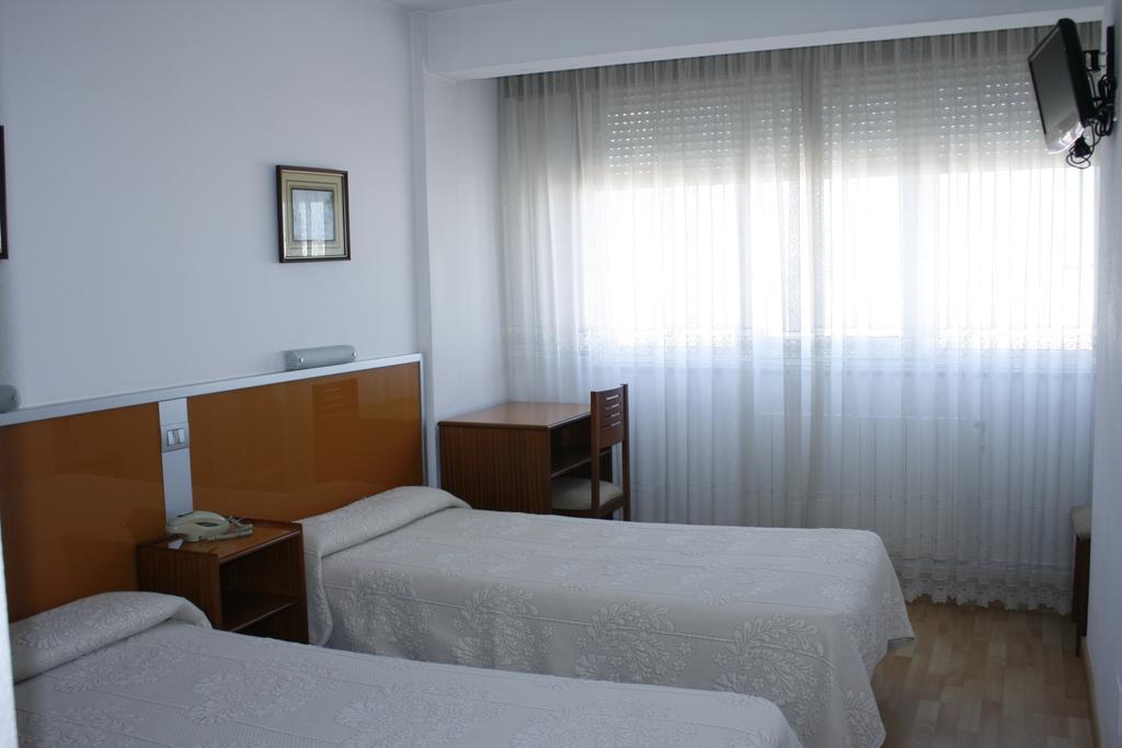 Hostal Liste Station A Coruña Zimmer foto
